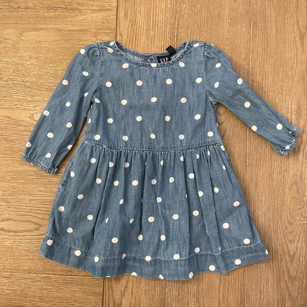 Baby gap dress